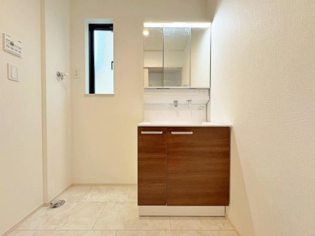 �_�ސ쌧���s�������c3���ڂ̐V�z��ˌ��Ă̐��ʑ�E���ʏ�