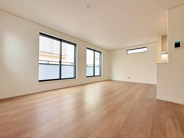 �_�ސ쌧���s�������c3���ڂ̐V�z��ˌ��Ẵ��r���O