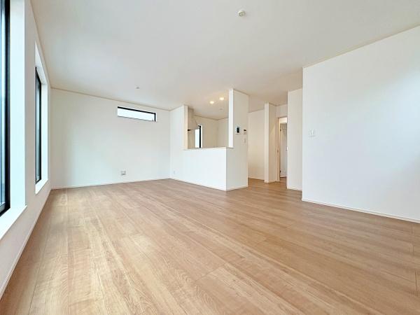 �_�ސ쌧���s�������c3���ڂ̐V�z��ˌ��Ẵ��r���O