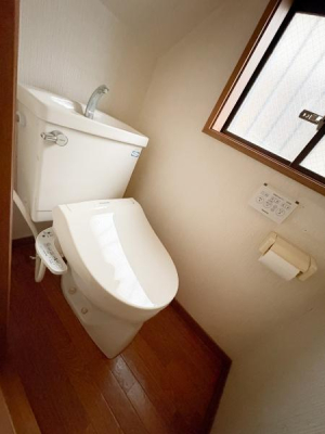 �_�ސ쌧���l�s�_�ސ��Z�p��5���ڂ̒��È�ˌ��Ẵg�C��