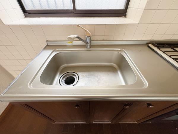 �_�ސ쌧���l�s�_�ސ��Z�p��5���ڂ̒��È�ˌ��ẴL�b�`��