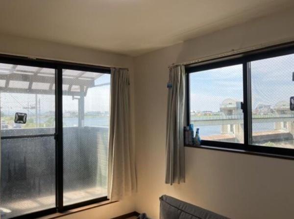 �_�ސ쌧���s������z�c�̒��È�ˌ��Ă̏Z�˂���̒��]�ʐ^