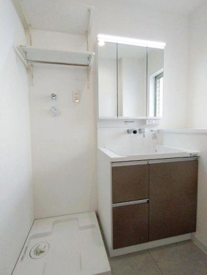 �_�ސ쌧���s�{�O�挢��2���ڂ̒��Ã}���V�����̐��ʑ�E���ʏ�