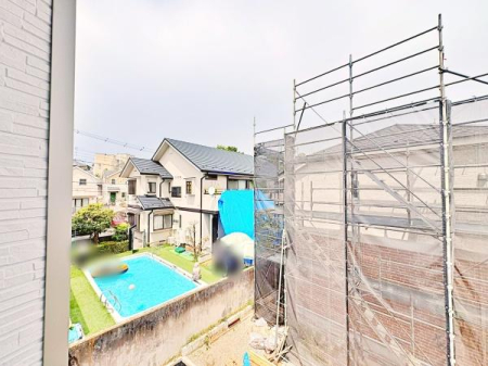 �_�ސ쌧���l�s�t��������u��2���ڂ̐V�z��ˌ��Ă̏Z�˂���̒��]�ʐ^