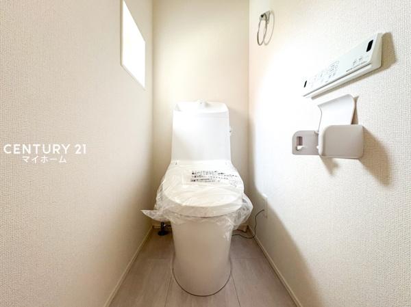 �_�ސ쌧��a�s�a�J2���ڂ̐V�z��ˌ��Ẵg�C��