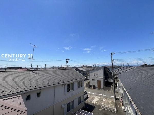 �_�ސ쌧��a�s�a�J2���ڂ̐V�z��ˌ��Ă̏Z�˂���̒��]�ʐ^