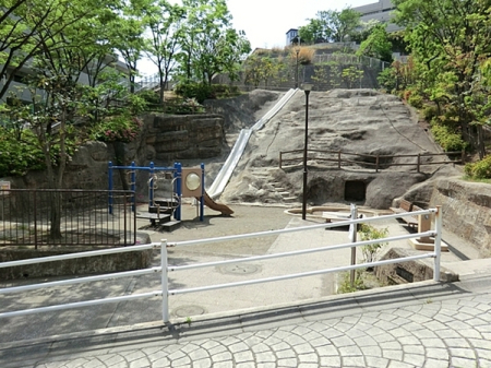 �_�ސ쌧���l�s�����x����6���ڂ̒��È�ˌ��Ă̎��ӊ�