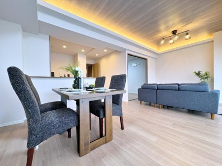 �_�ސ쌧���l�s�`������8���ڂ̒��Ã}���V�����̃��r���O