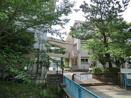 �_�ސ쌧���{��s���2���ڂ̒��Ã}���V�����̎��ӊ�