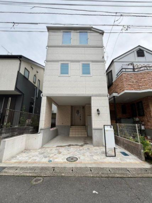�_�ސ쌧���l�s����߃P��2���ڂ̒��È�ˌ��Ă̌��n�O�ώʐ^