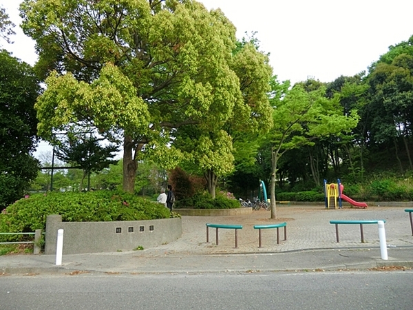 �_�ސ쌧���l�s�t��|���u�̓y�n�̎��ӊ�