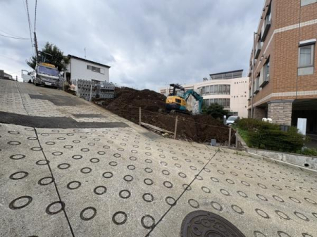 �_�ސ쌧���s�{�O�挢��2���ڂ̐V�z��ˌ��Ẳ摜