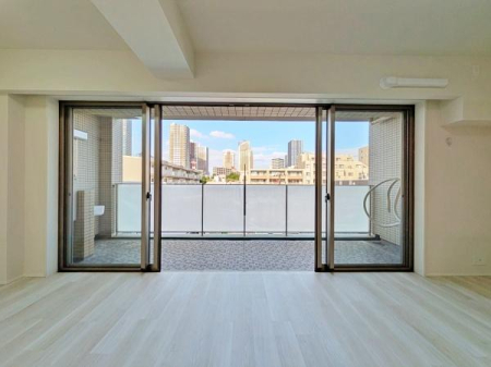 �_�ސ쌧���s�����捡�䒇���̒��Ã}���V�����̃��r���O