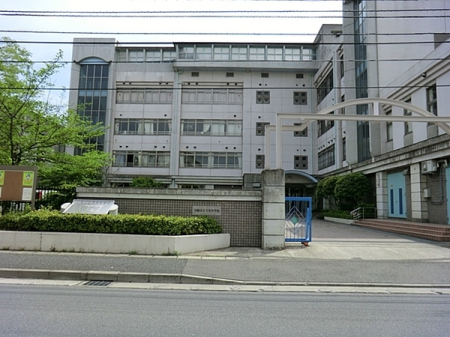 �_�ސ쌧���s�����捡�䒇���̒��Ã}���V�����̎��ӊ�