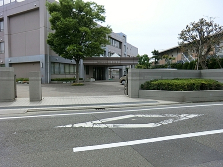 �_�ސ쌧���s������c�K���̒��Ã}���V�����̎��ӊ�