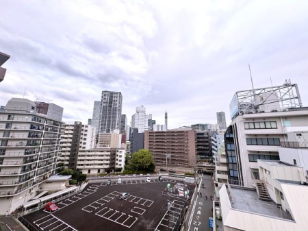 �_�ސ쌧���l�s���敽��1���ڂ̒��Ã}���V�����̏Z�˂���̒��]�ʐ^