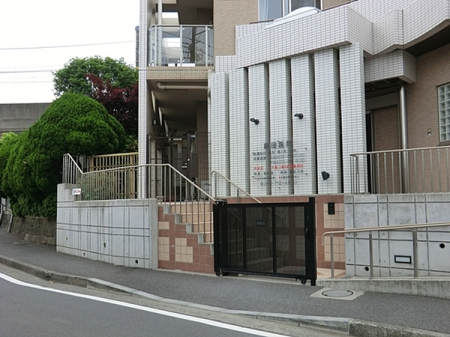 �_�ސ쌧���l�s��撆��1���ڂ̒��È�ˌ��Ă̎��ӊ�