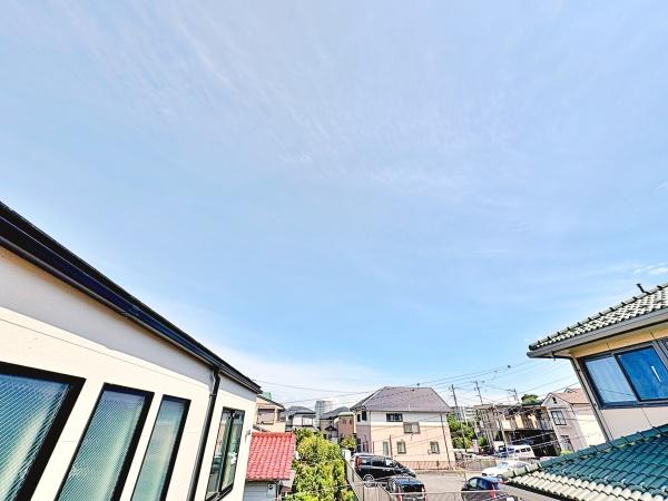 �_�ސ쌧���l�s��q��X6���ڂ̐V�z��ˌ��Ă̏Z�˂���̒��]�ʐ^