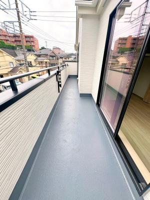�_�ސ쌧���l�s���捡�h1���ڂ̐V�z��ˌ��Ẵo���R�j�[