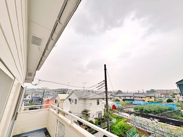 �_�ސ쌧���l�s�΋�u���̒��È�ˌ��Ă̏Z�˂���̒��]�ʐ^
