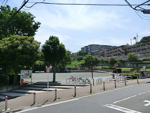 �_�ސ쌧���l�s��q�撆��4���ڂ̒��È�ˌ��Ă̎��ӊ�