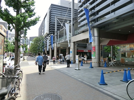 �_�ސ쌧���l�s�t��c�ޒ��̒��È�ˌ��Ă̎��ӊ�