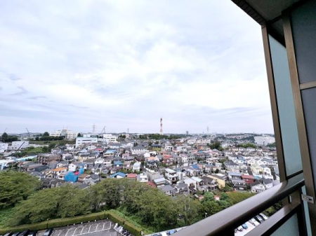 �_�ސ쌧���l�s�ۓy�P�J�敧�����̒��Ã}���V�����̏Z�˂���̒��]�ʐ^