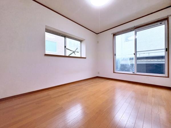�_�ސ쌧���l�s��q�扪��6���ڂ̒��È�ˌ��Ă̗m��
