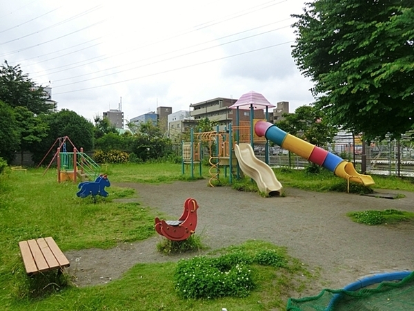 �_�ސ쌧���͌��s���Õ�4���ڂ̐V�z��ˌ��Ă̎��ӊ�