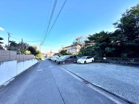 �_�ސ쌧���l�s����㔒�����̓y�n�̑O�ʓ��H�܂ތ��n�ʐ^