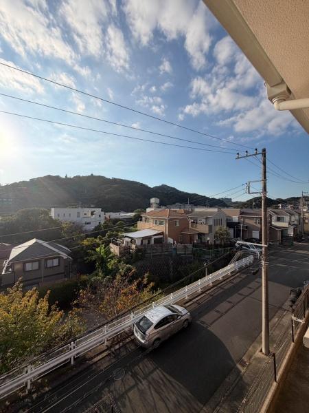 �_�ސ쌧���{��s����4���ڂ̒��È�ˌ��Ă̏Z�˂���̒��]�ʐ^