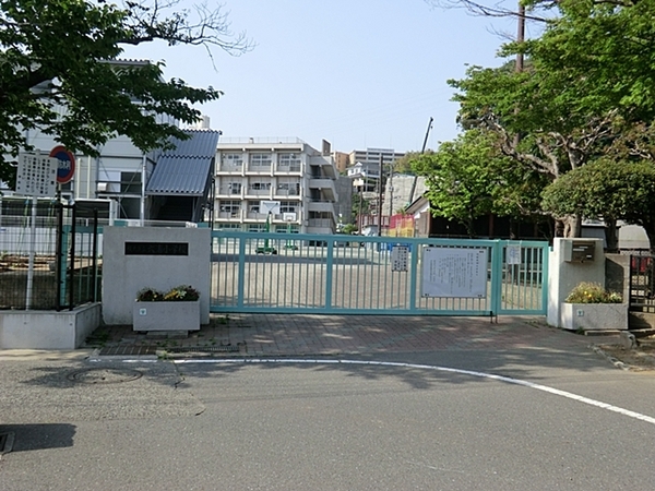 �_�ސ쌧���l�s�����Z�Y1���ڂ̒��Ã}���V�����̎��ӊ�