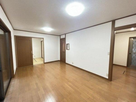 �_�ސ쌧���l�s�t��������u��3���ڂ̒��È�ˌ��Ẵ��r���O