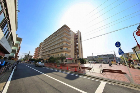 現地外観写真　東急東横線「綱島」駅徒歩6分の好立地！