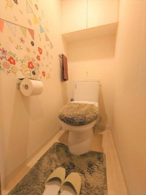 トイレ　清潔感と快適さと心地よさ♪毎日使うトイレだから心地よい空間に保ちたい。もちろんウォシュレット完備です！！