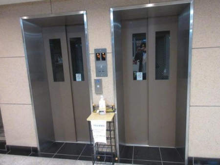 その他共用部　エレベーターは２基、完備してございます。