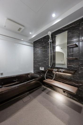 浴室　1.25坪の広々としたバスルーム。TOTOシンラ調光調色タイプを採用。「シンラ」はTOTOのユニットバスの中でもハイグレードなブランドです。落ち着きのある上質な空間で心身ともに癒されそうです♪